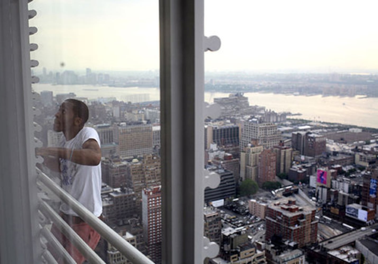 Two daredevils scale New York Times building