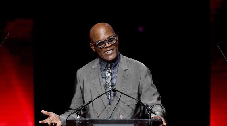 Samuel L. Jackson told critics Twitter didn't have an issue with his oral-sex joke about President Trump and Congressional Republicans.