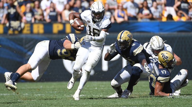 PITTSBURGH, PA - SEPTEMBER 15: TaQuon Marshall #16 of the Georgia Tech Yellow Jackets runs the ball in the second half during the game against the Pittsburgh Panthers at Heinz Field on September 15, 2018 in Pittsburgh, Pennsylvania. (Photo by Justin Berl/Getty Images)