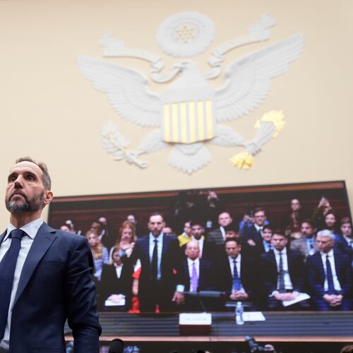 Former Justice Department special counsel Jack Smith takes an oath before the House Judiciary Committee at the Capitol in Washington, Thursday, Jan. 22, 2026. (AP Photo/Mark Schiefelbein)