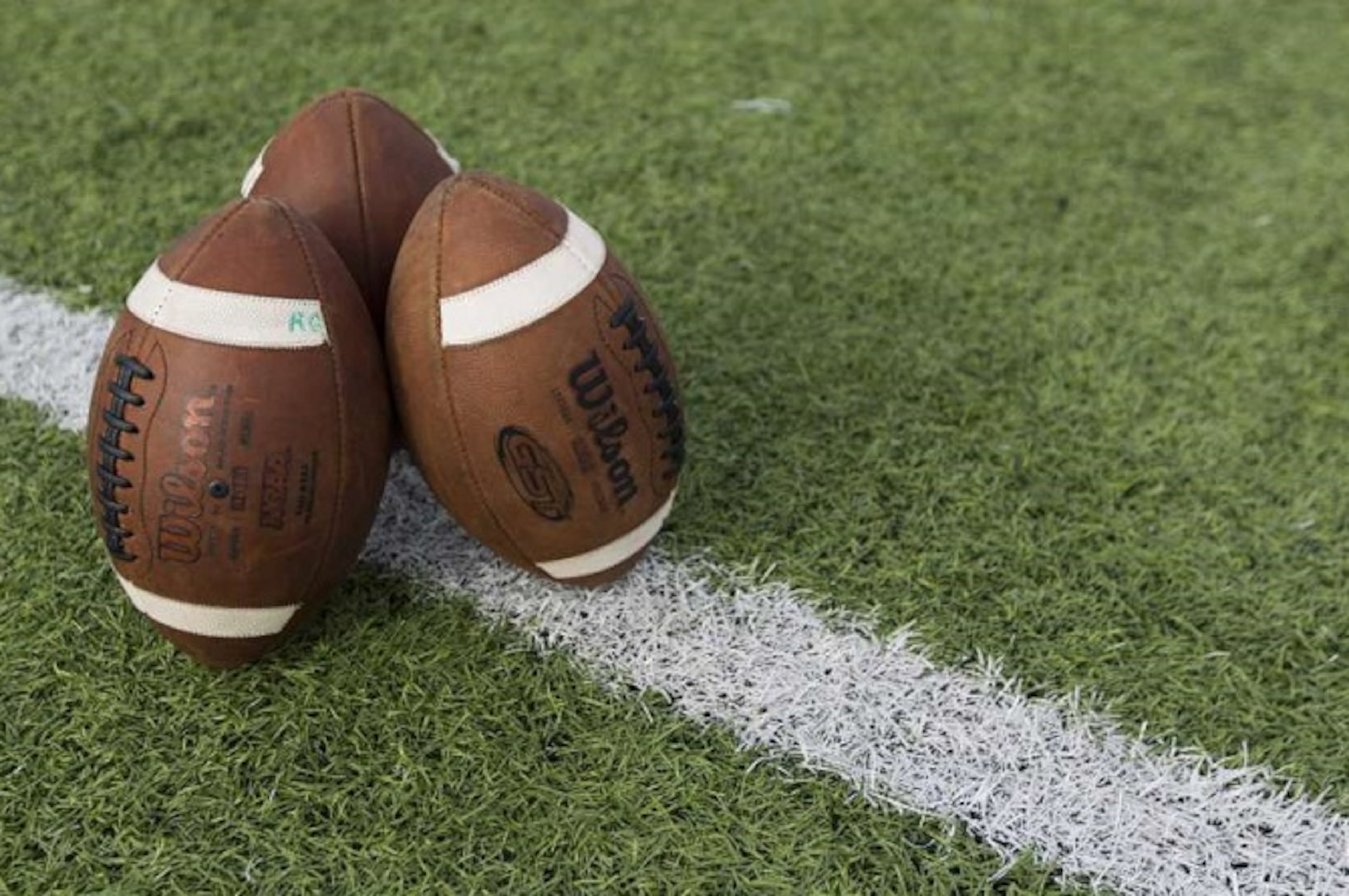 Mays 38, Douglas County 13
