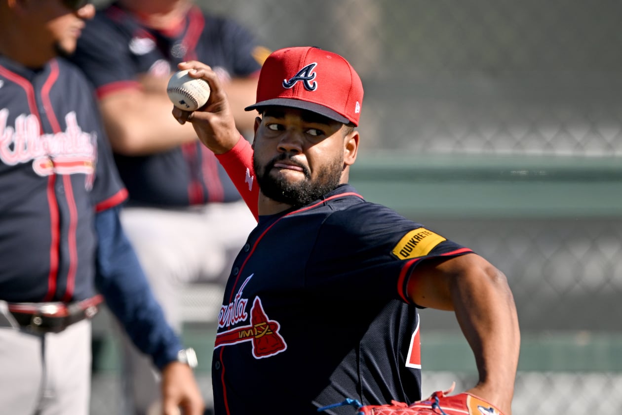 Braves pitcher Reynaldo López, shown throwing during spring training workouts last year, has been on the 15-day injured list since July 30 with left knee inflammation. (Hyosub Shin/AJC 2025)