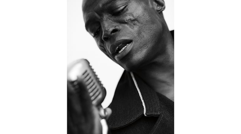 Seal is at the Fox Theatre May 6, 2023. Jennifer Freed (Crush Malibu )