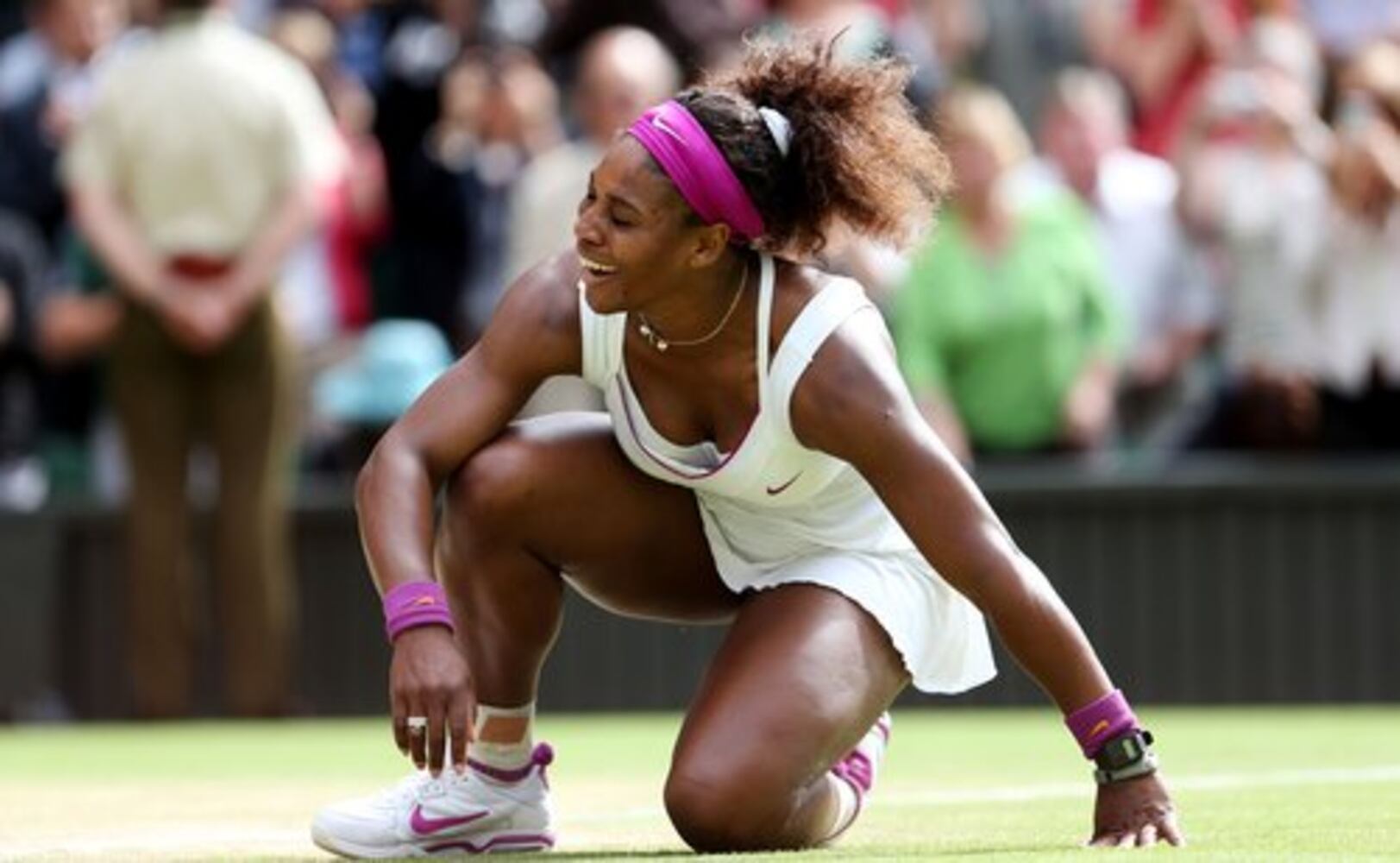 Serena Williams wins 5th Wimbledon title
