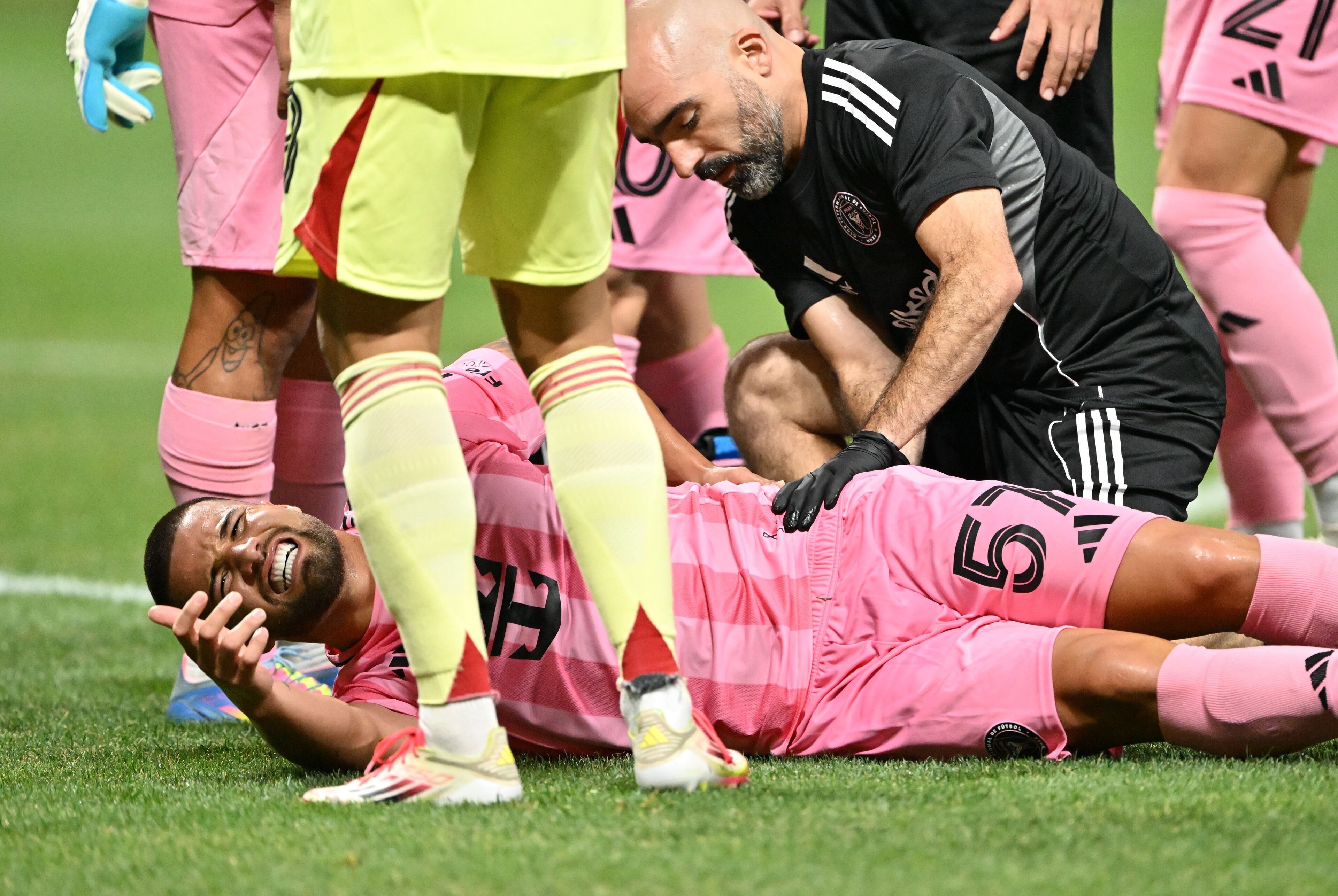 Inter Miami defender Marcelo Weigandt (57) injures during Club World Cup group A soccer match at Mercedes-Benz Stadium, Thursday, June 19, 2025, in Atlanta. Inter Miami won 2-1 over FC Porto. (Hyosub Shin / AJC)