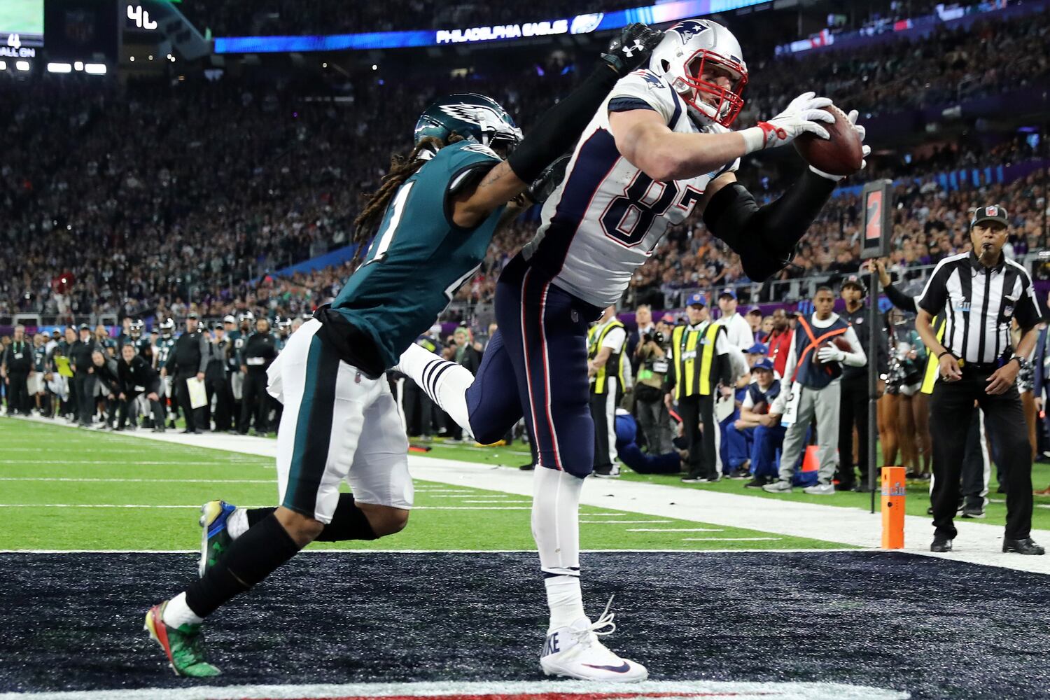 Photos: Eagles take halftime lead in Super Bowl LII