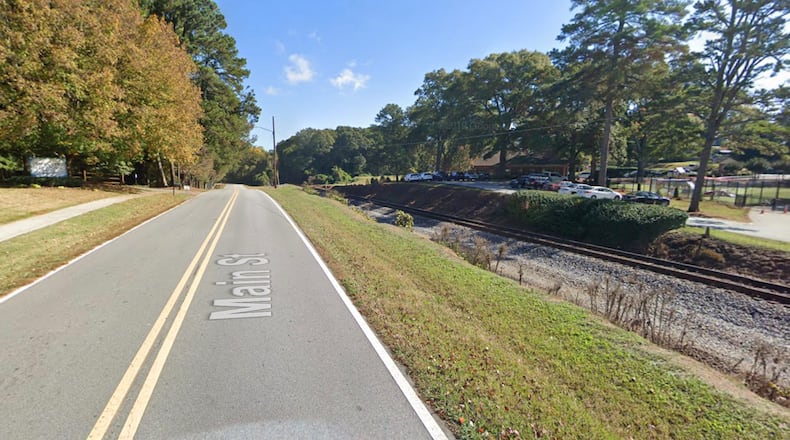 Duluth has coordinated with Norfolk Southern for the Main Street Enhanced Sidewalk Project since Phase II of the project is within the right of way of Norfolk Southern Railway. (Google Maps)