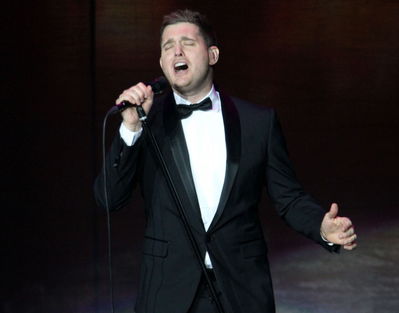 Singer croons to sold-out crowd