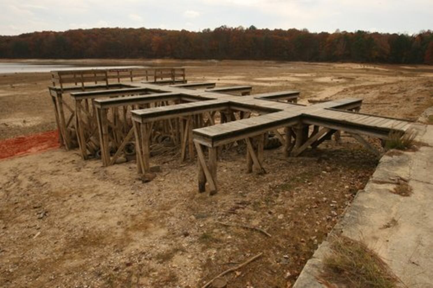 Sweetwater Creek reservoir splashing again