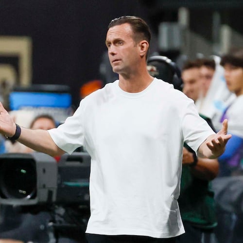 Atlanta United manager Ronny Deila reacts after a referee call during the second half against D.C. United on Saturday, Oct. 18, 2025, at Mercedes-Benz Stadium in Atlanta. Atlanta United played to a 1-1 draw with D.C. United, which finished in last place in the MLS standings. (Miguel Martinez/AJC)