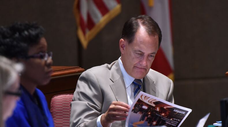 Fulton County Manager Dick Anderson. (Hyosub Shin/AJC)