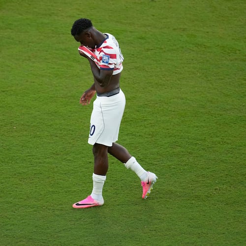 United States' Folarin Balogun (20) reacts to a red card during the World Cup round of 32 soccer match between the United States and Bosnia in Santa Clara, Calif., near San Francisco, Wednesday, July 1, 2026. (AP Photo/Jeff Chiu)