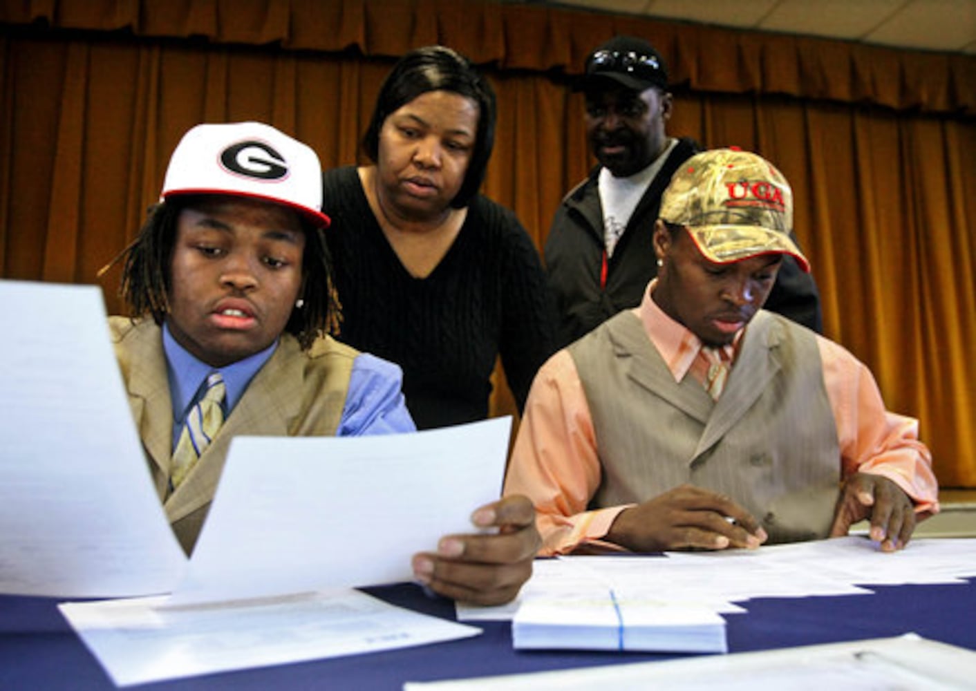 Signing Day: Ogletree twins