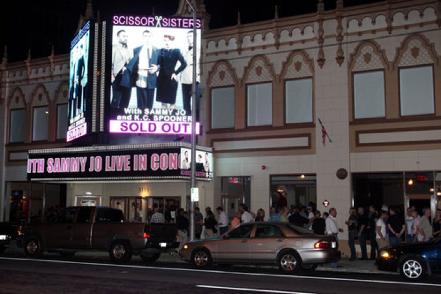 Scissor Sisters rouses crowd at Buckhead Theatre