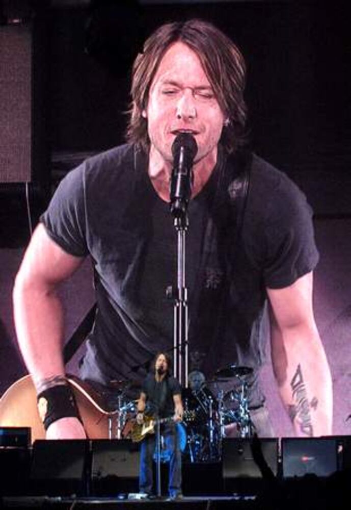 Keith Urban plays Madison Square Garden