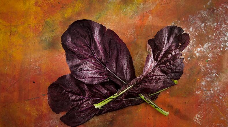 Red mustard greens. (Kirk McKoy/Los Angeles Times/TNS)