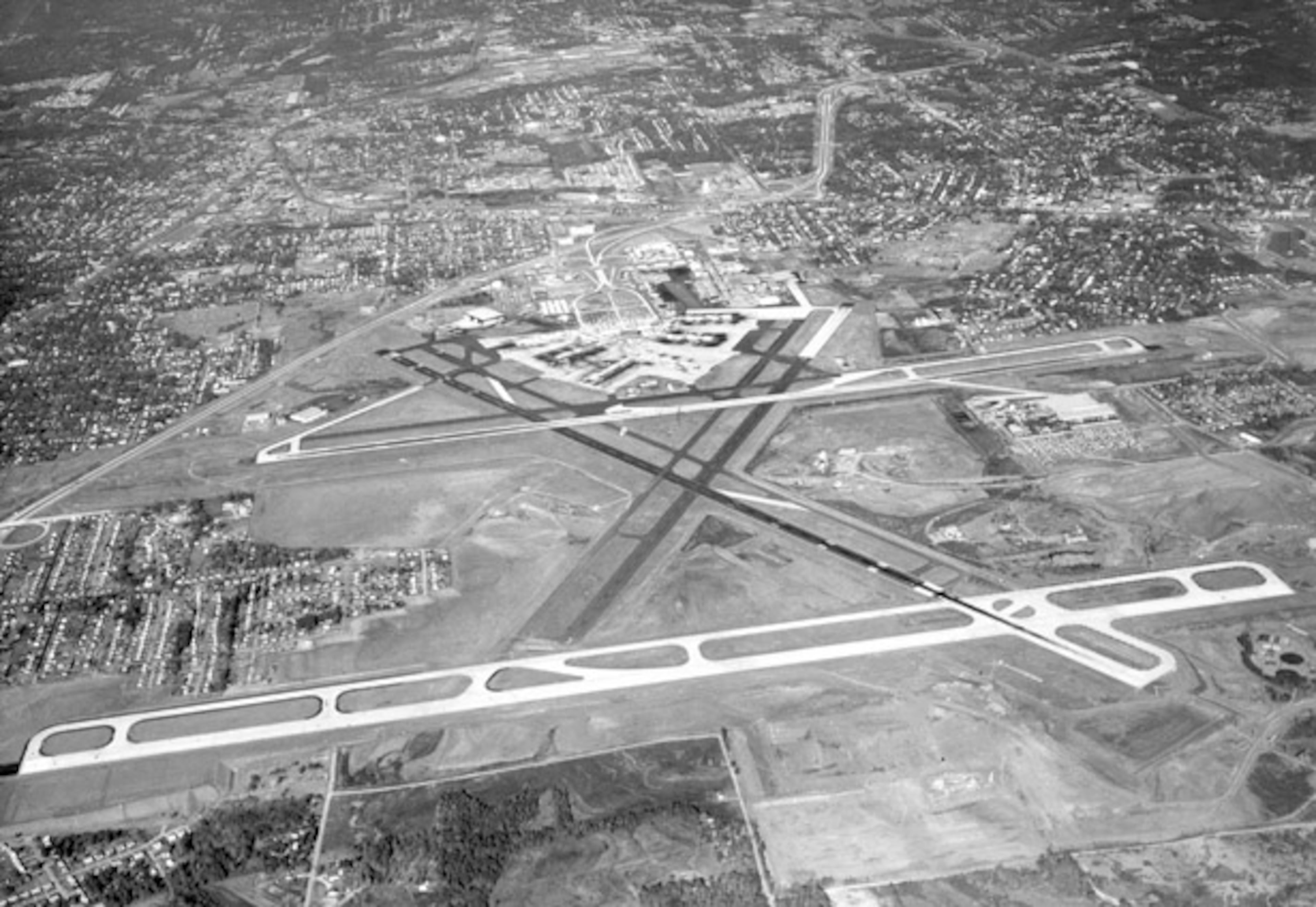 Atlanta Municipal airport's (now Hartsfield–Jackson Atlanta International Airport) had only three runways in 1969. (Play Sack Schultz: Bowl Edition)