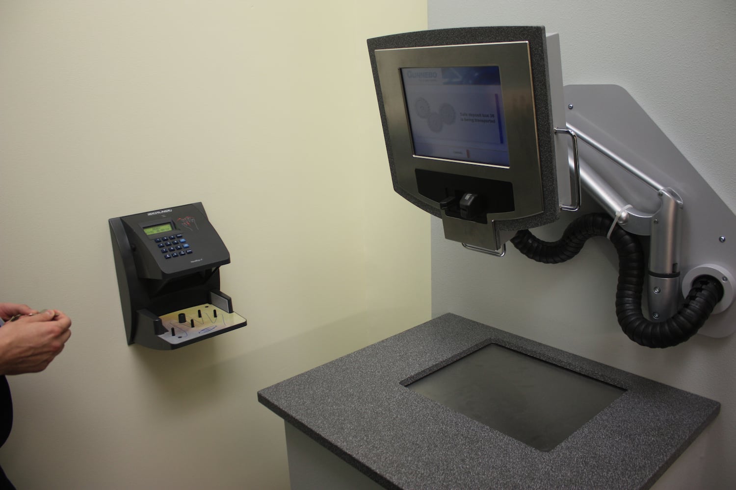 SunTrust's automated safe deposit boxes