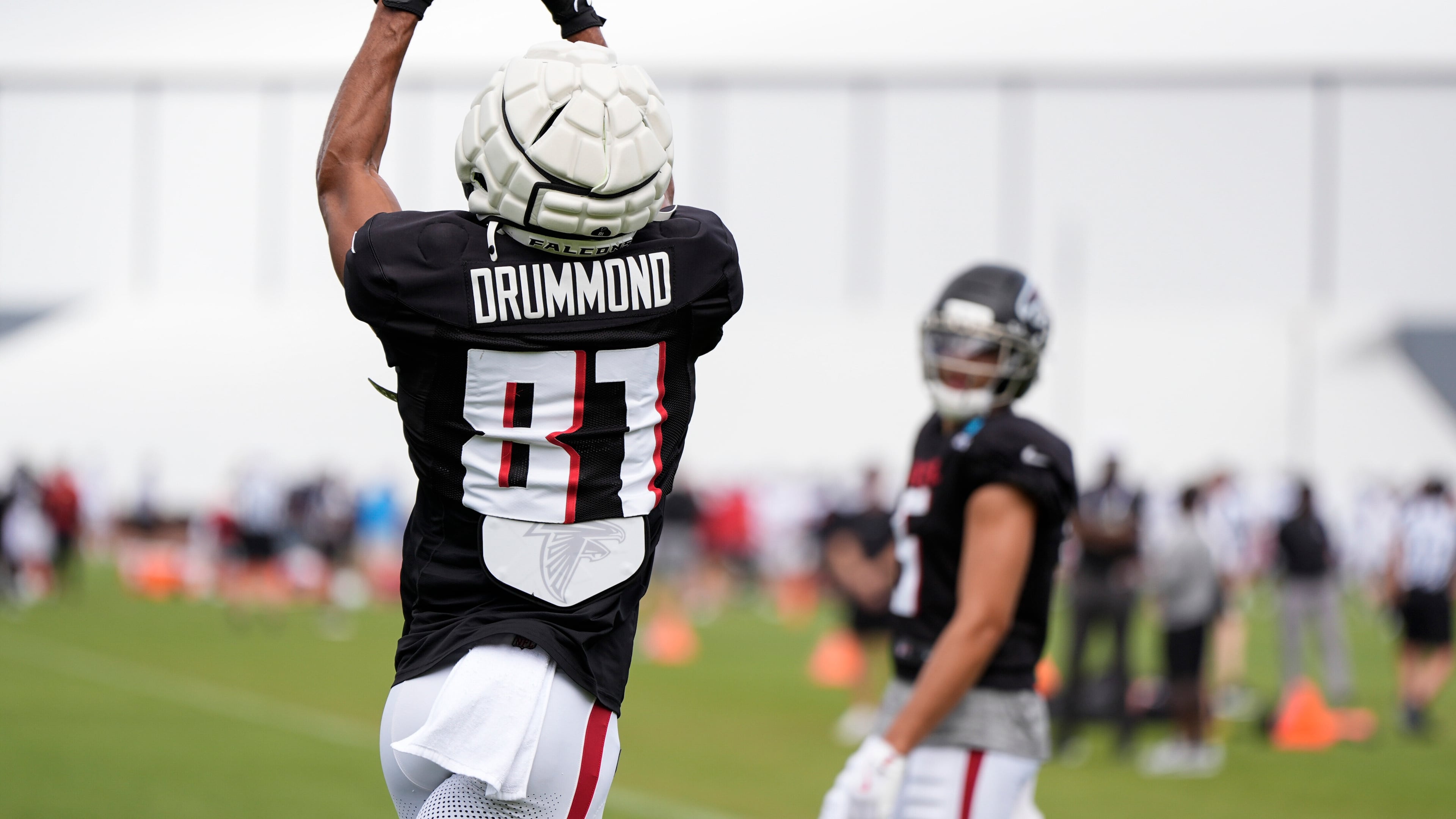 Falcons wide receiver Dylan Drummond, here making a catch in a joint practice against the Titans on Aug. 13, led Atlanta in catches this preseason with 14. He caught two passes for 11 yards against Dallas on Friday, Aug. 22, 2025. (Mike Stewart/AP)