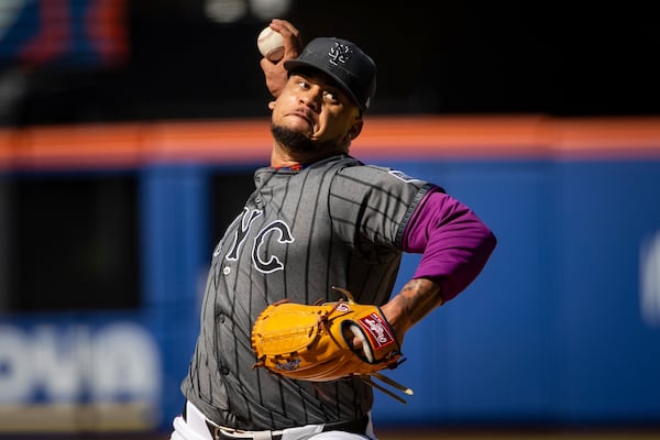 New York Mets pitcher Frankie Montas throws during the second inning of a baseball game against the New York Yankees, Saturday, July 5, 2025, in New York. (AP Photo/Angelina Katsanis)