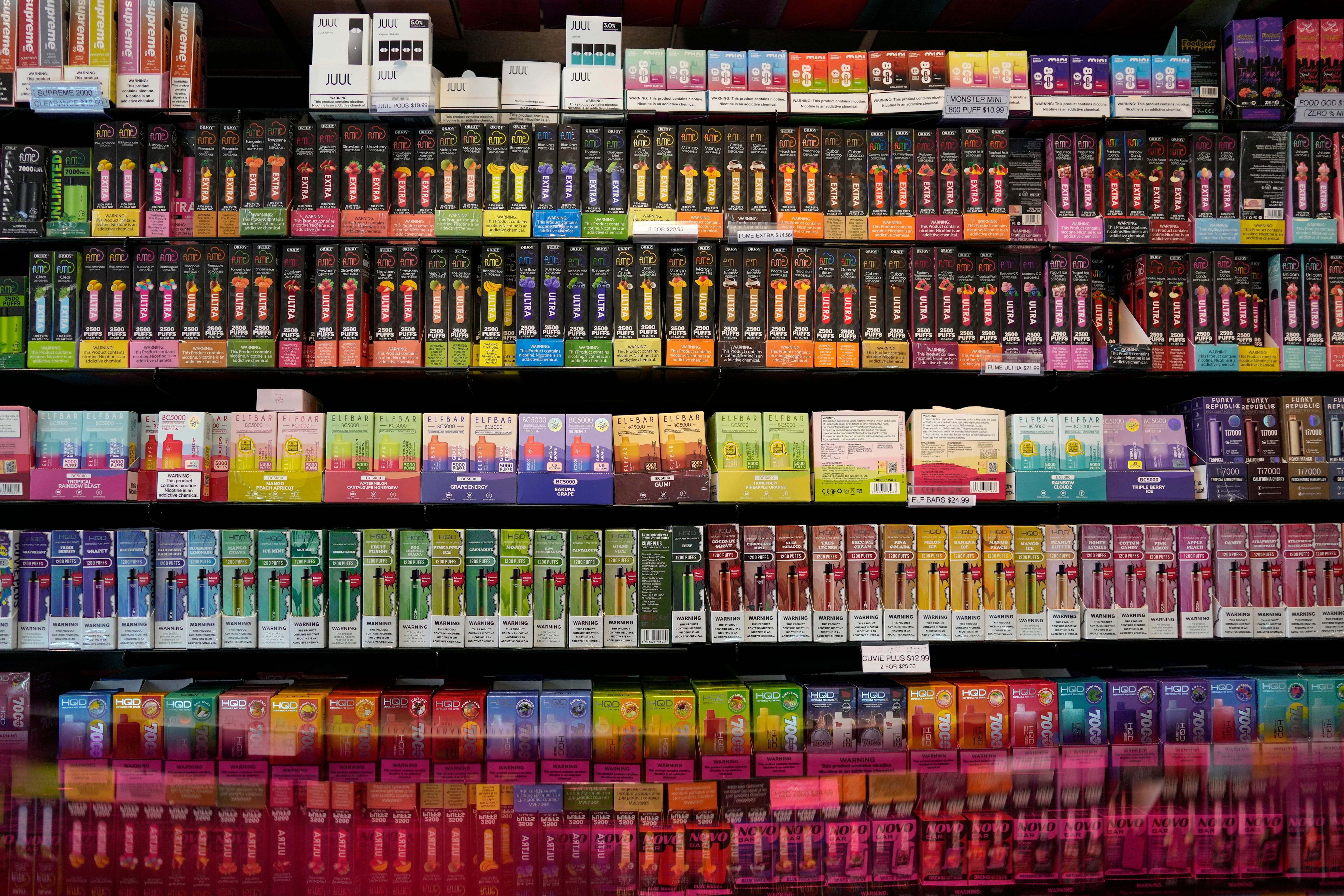 does atlanta airport sell cigarettes Smoking Areas In SMOK Vape Device Buyer Guide 21+ Kings Cigar Lounge | ATL