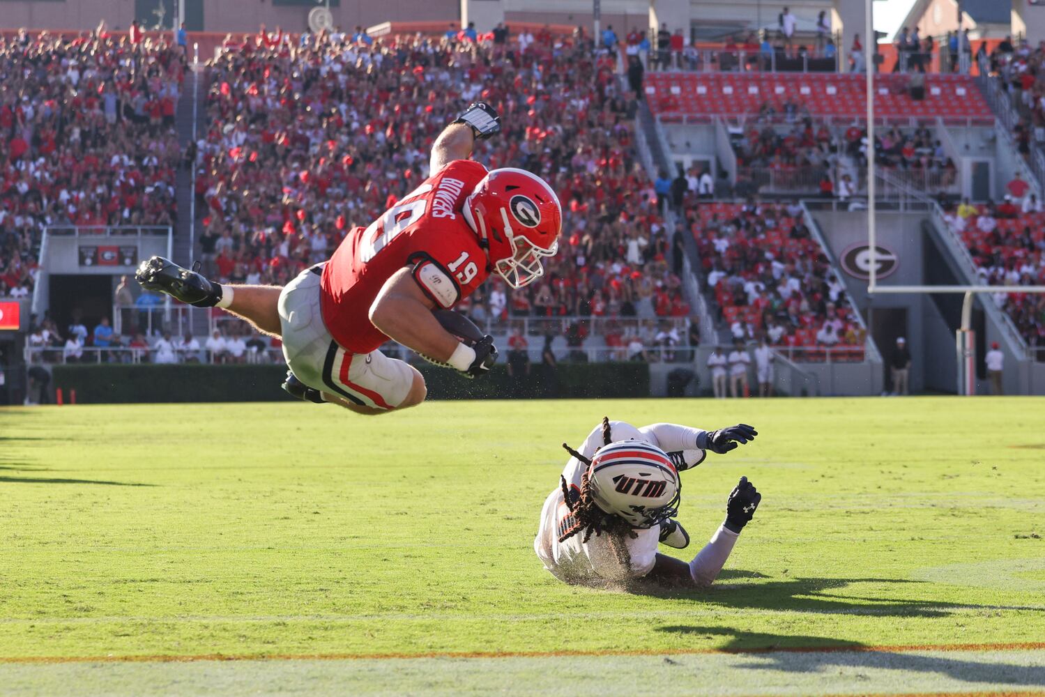 090323 UGA photo