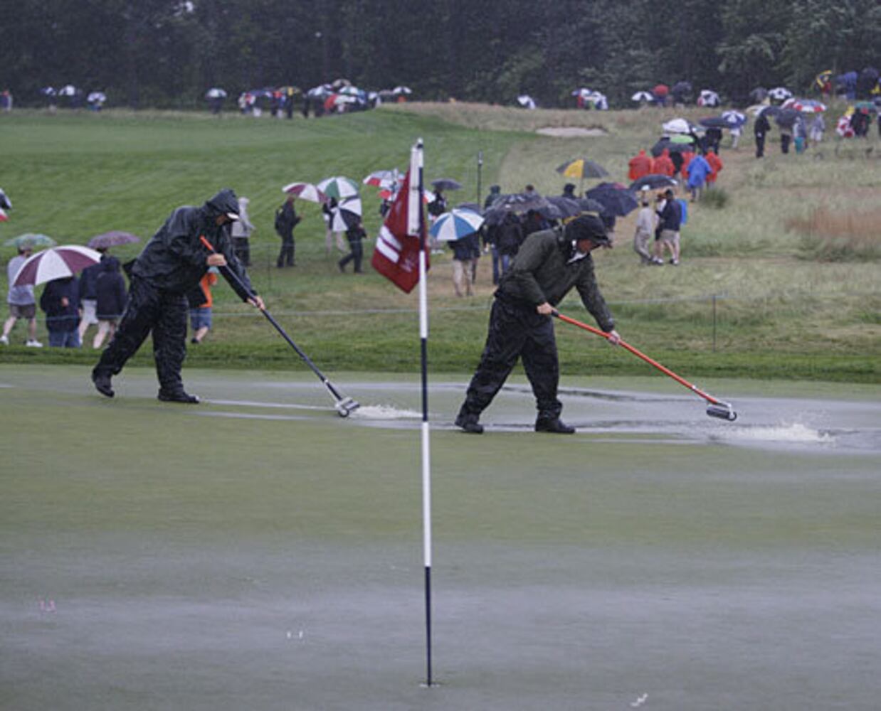U.S. Open Golf 2009: Round 1 - Woods' return