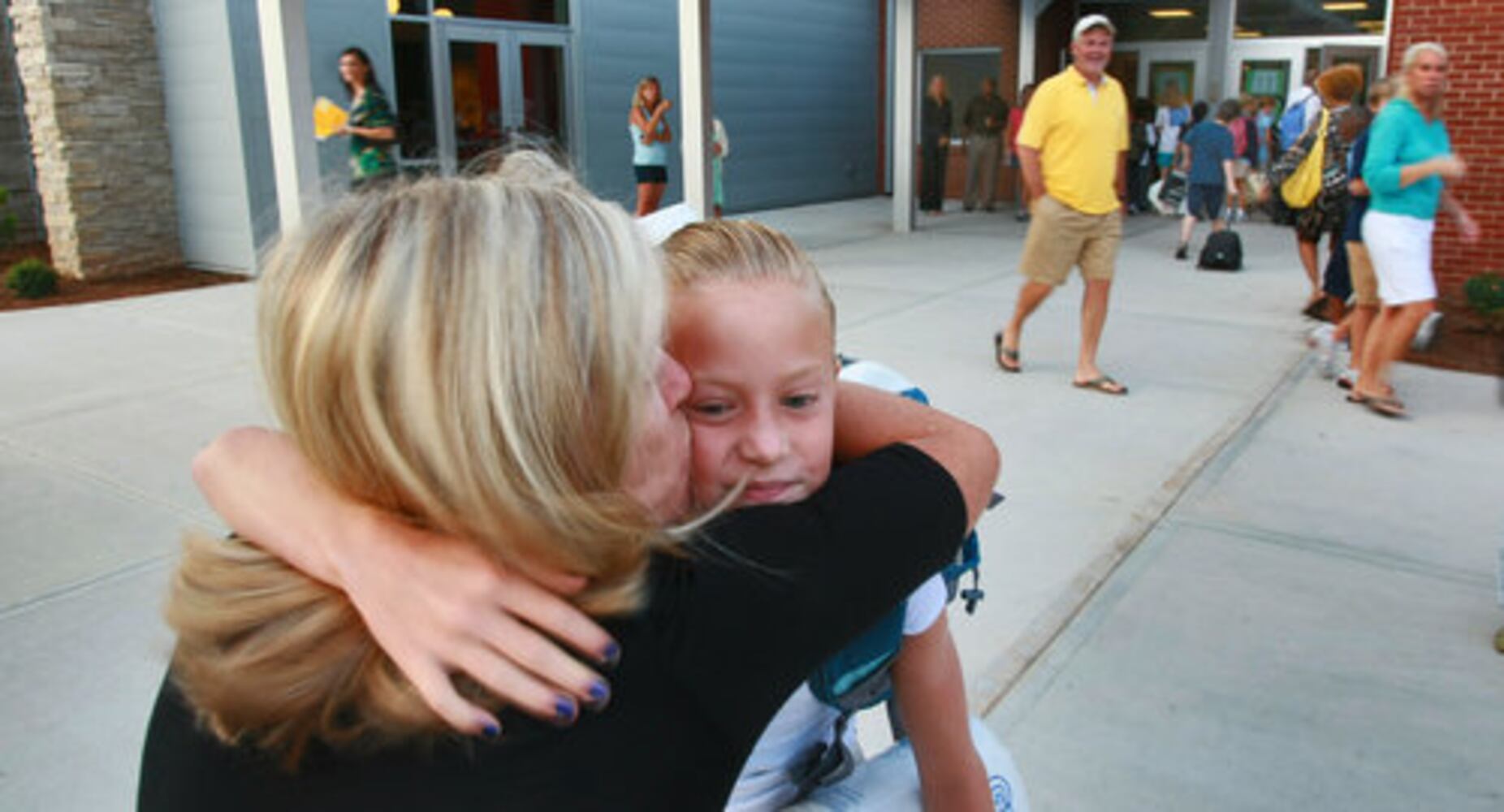 Kids arrive on first day of school