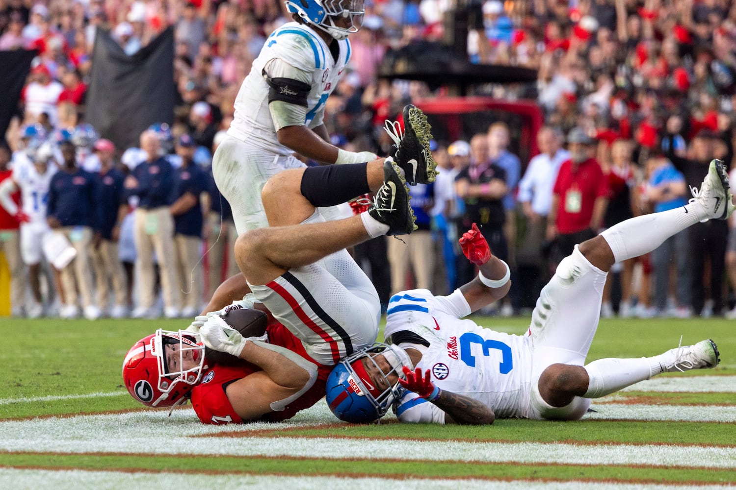aajc 101825 uga ole miss football