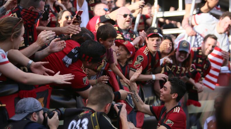 Miguel Almiron received two golden spikes from the Atlanta United supporters group as the best player of the game. Miguel Martinez/Mundo Hispanico