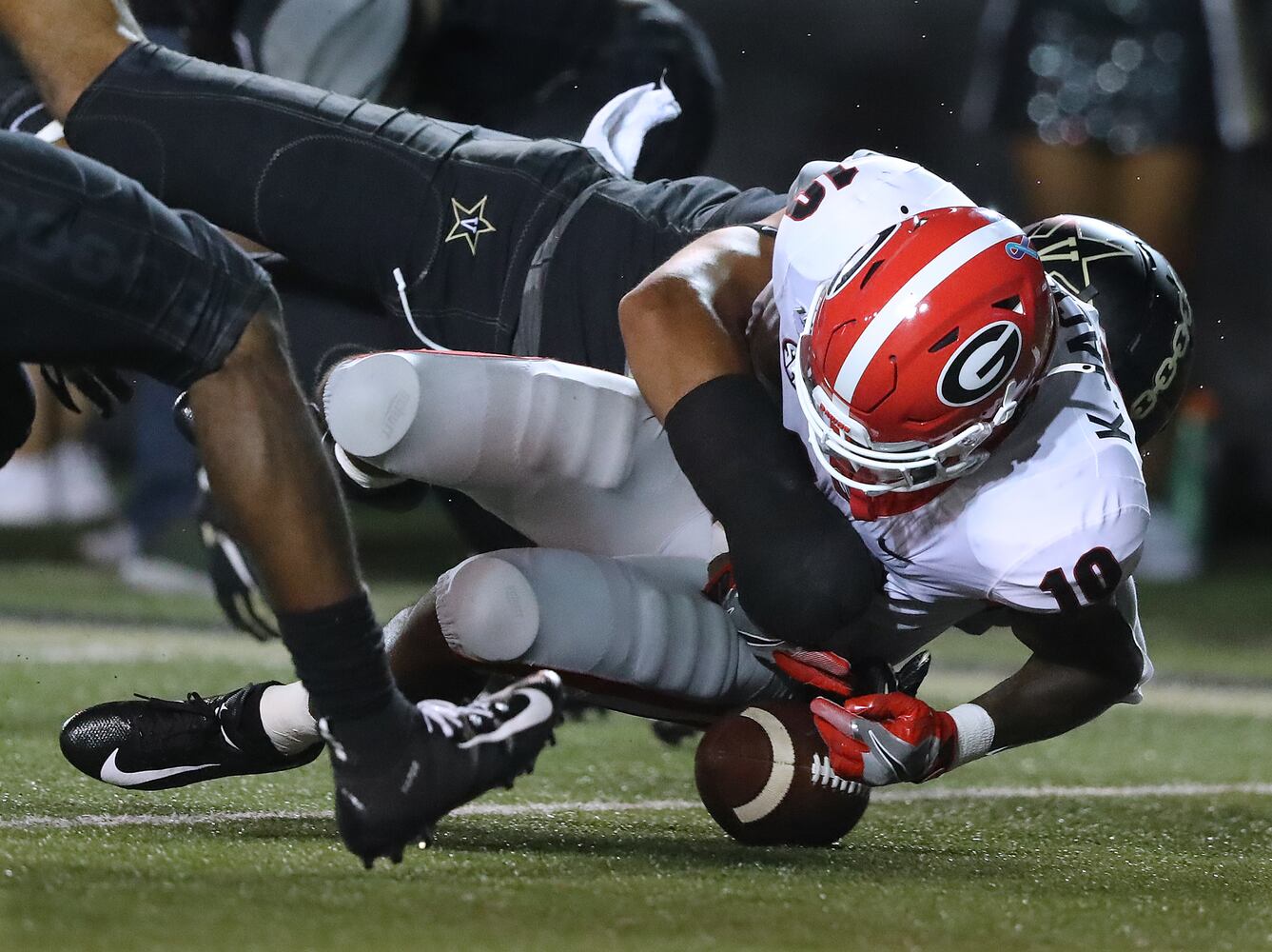 Photos: Bulldogs cruise past Vanderbilt in opener