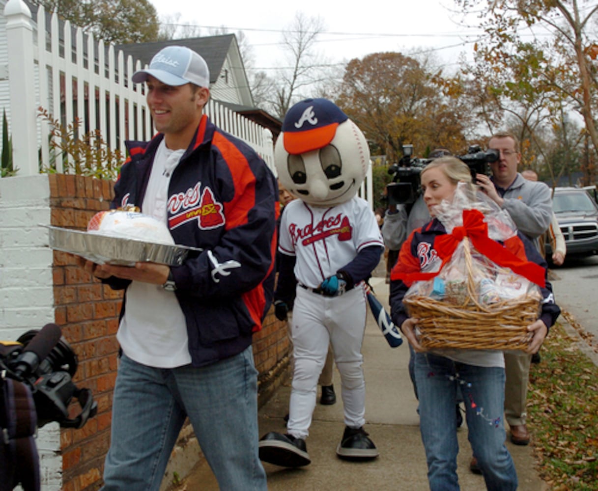 Francoeur ties the knot