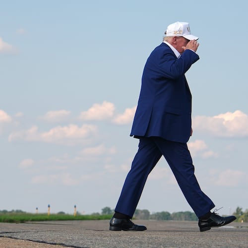 President Donald Trump walks to board Air Force One at Morristown Airport, Sunday, Aug. 9, 2026, in Morristown, N.J. (AP Photo/Julia Demaree Nikhinson)