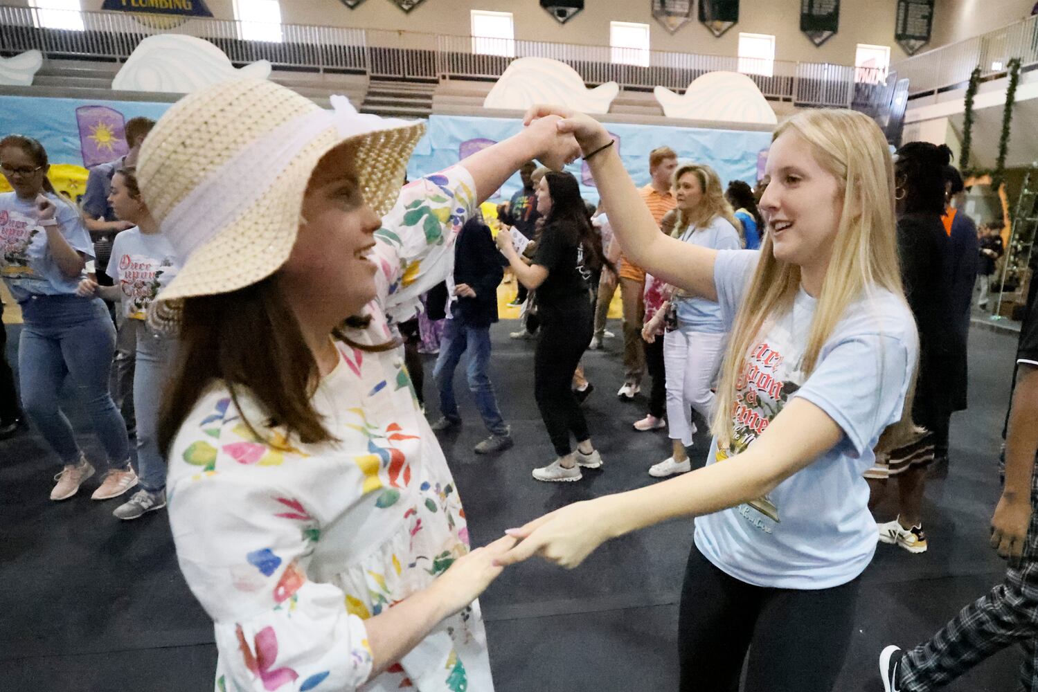 Cobb dance for students with special needs