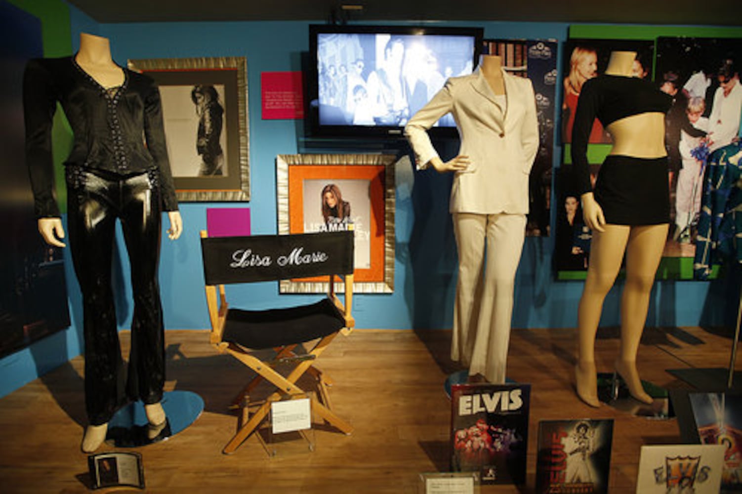 Exhibit looks at 'Elvis Through his Daughter's Eyes'