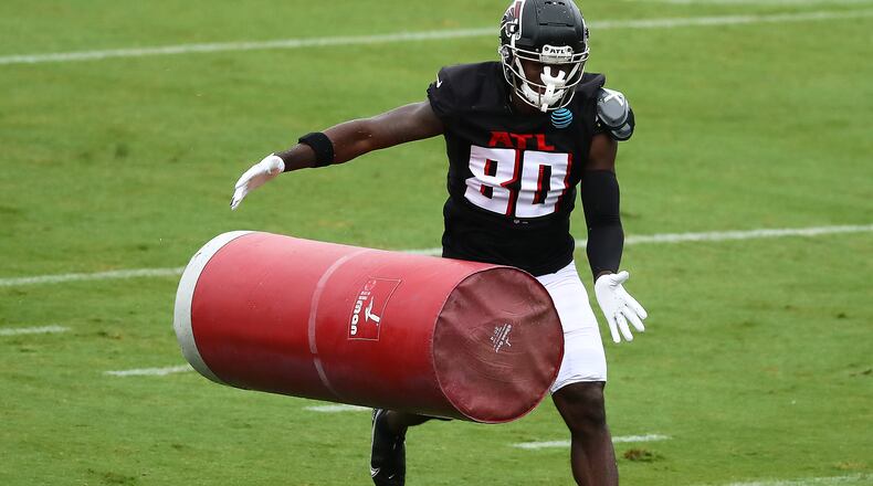 082420 Flowery Branch: Atlanta Falcons wide receiver Laquon Treadwell hits a tackling dummy running a route drill during the second scrimmage on Monday, August 24, 2020 in Flowery Branch.    Curtis Compton ccompton@ajc.com