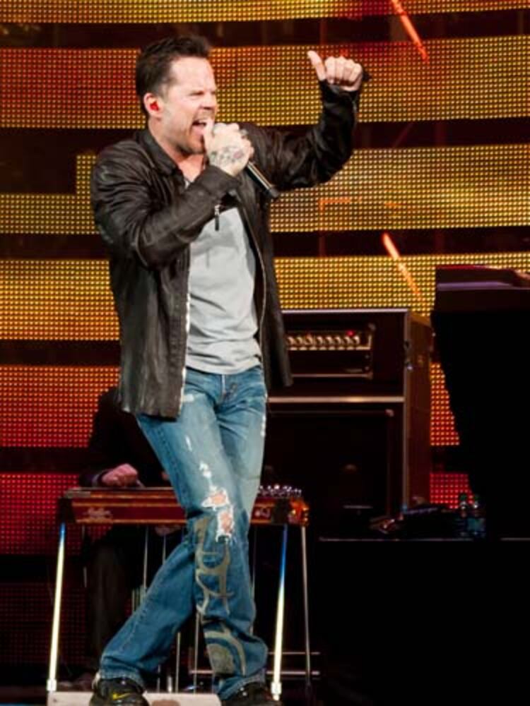 Gary Allan at RodeoHouston 2013