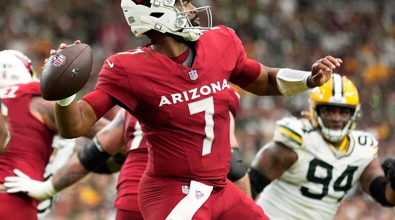 Arizona Cardinals' Jacoby Brissett throws during the first half of an NFL football game against the Green Bay Packers Sunday, Oct. 19, 2025, in Glendale, Ariz. (AP Photo/Ross D. Franklin)