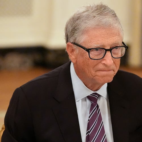 FILE - Microsoft's Bill Gates attends a dinner with President Donald Trump in the State Dining Room of the White House, Sept. 4, 2025, in Washington. (AP Photo/Alex Brandon, File)