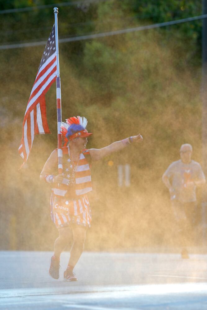 Peachtree Road Race photos