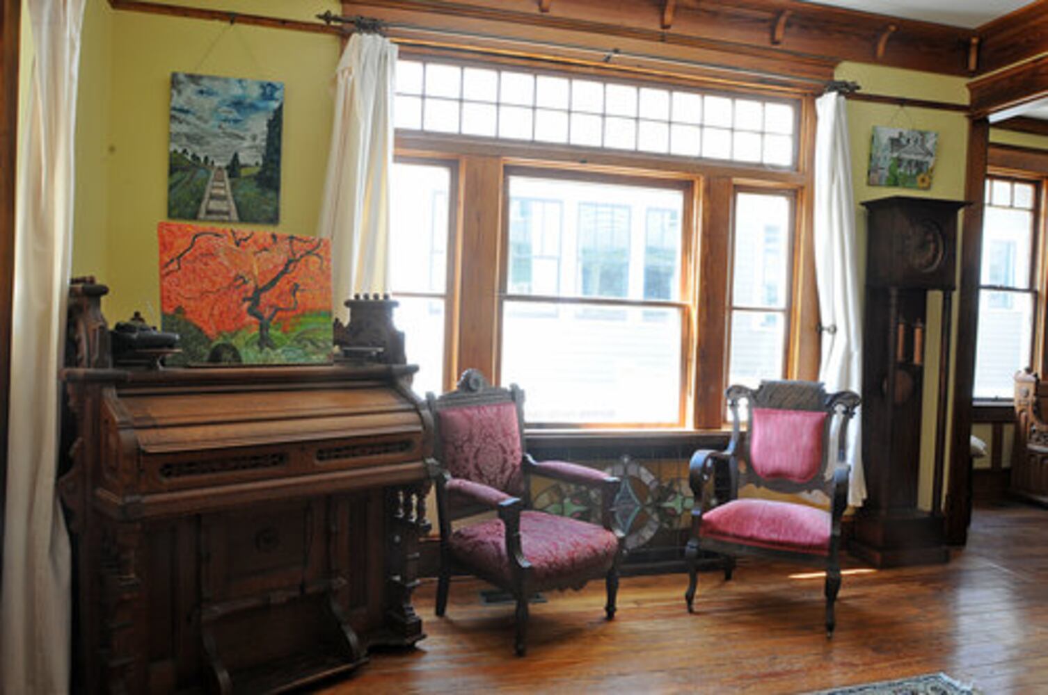 Kirkwood home gets classic update