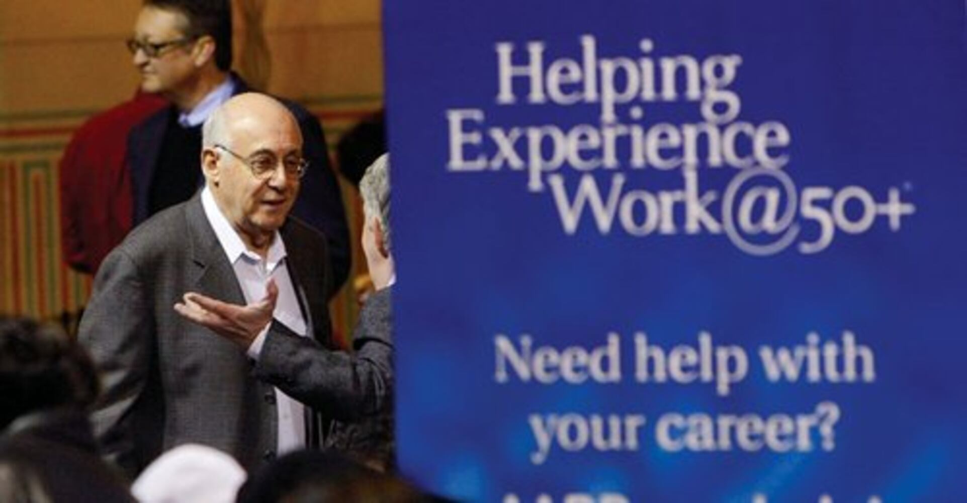 Willing workers, but few jobs at fair
