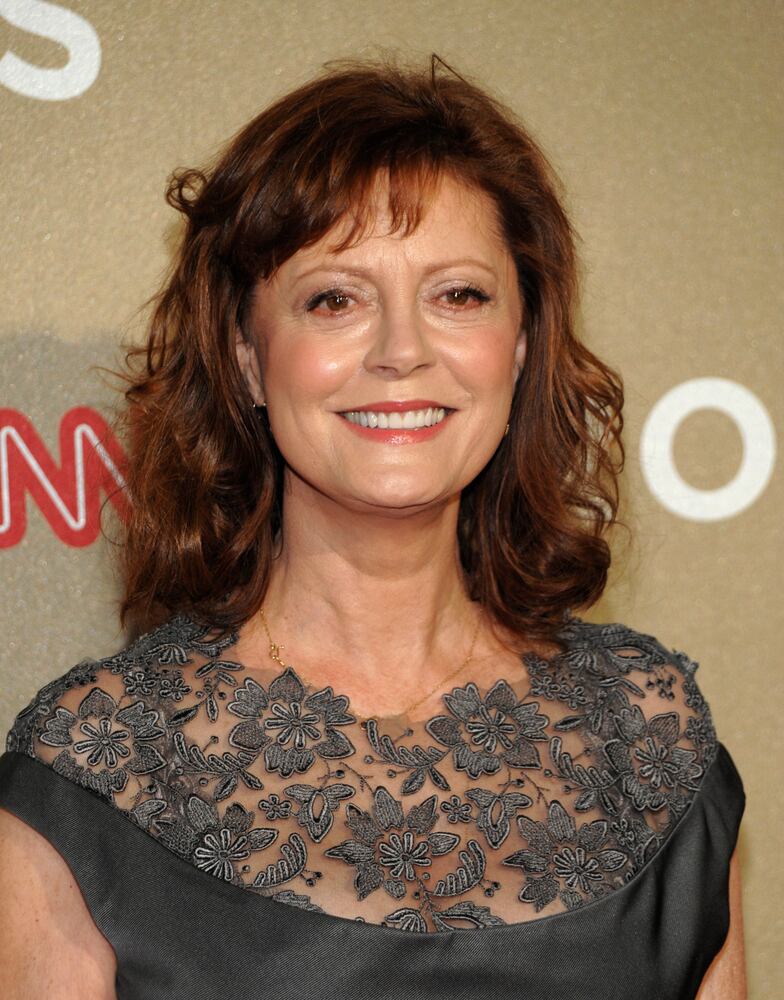 Stars celebrate heroism at CNN Heroes