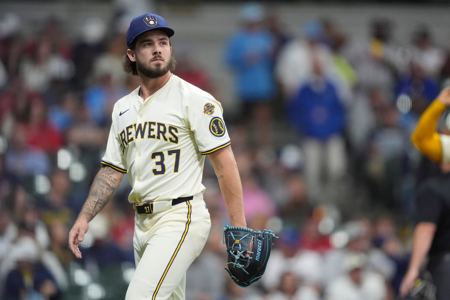 Braves Brewers Baseball