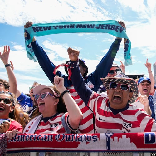 Fans celebrate during the announcement of the United States men's national soccer team roster, Tuesday, May 26, 2026, in New York, ahead of the FIFA World Cup soccer tournament. (AP Photo/Eduardo Munoz Alvarez)