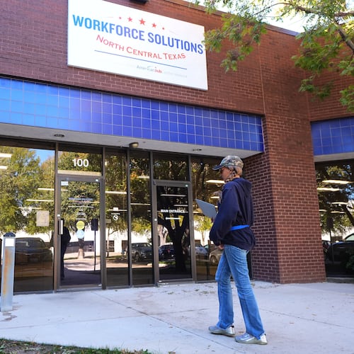 Cela Bratton Williams walks into the Workforce Solutions of North Central Texas office, Thursday, Oct. 30, 2025, in Plano, Texas. (AP Photo/Tony Gutierrez)