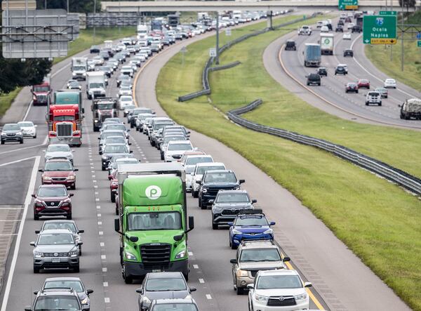 Tampa Bay area residents and drivers fill the lanes on I-4 as they escape the high winds and flood waters of Hurricane Ian with just a day left before the storm lands in Tampa, Florida, Tuesday, Sept. 27, 2022. (Willie J. Allen Jr./Orlando Sentinel/TNS)