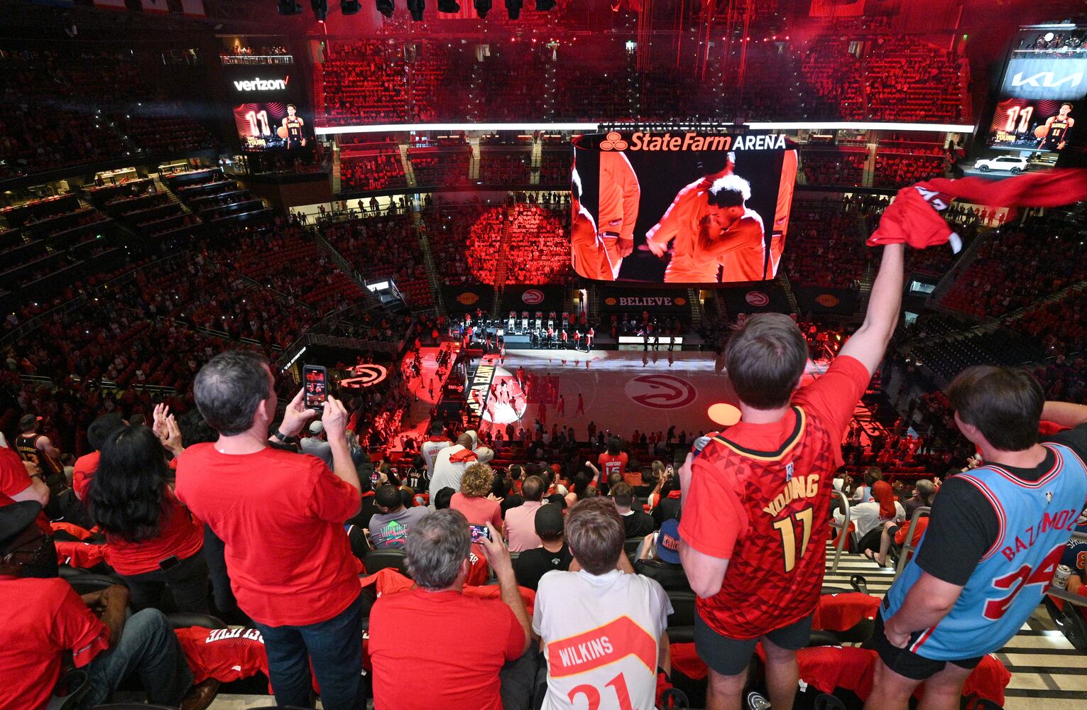 Hawks-Knicks playoff photo