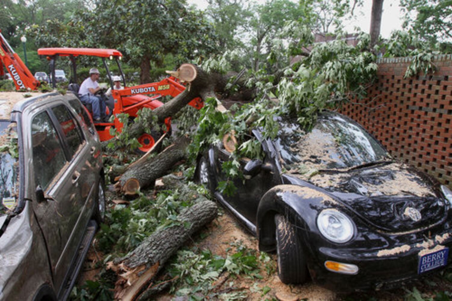 Destruction in Ringgold, Rome