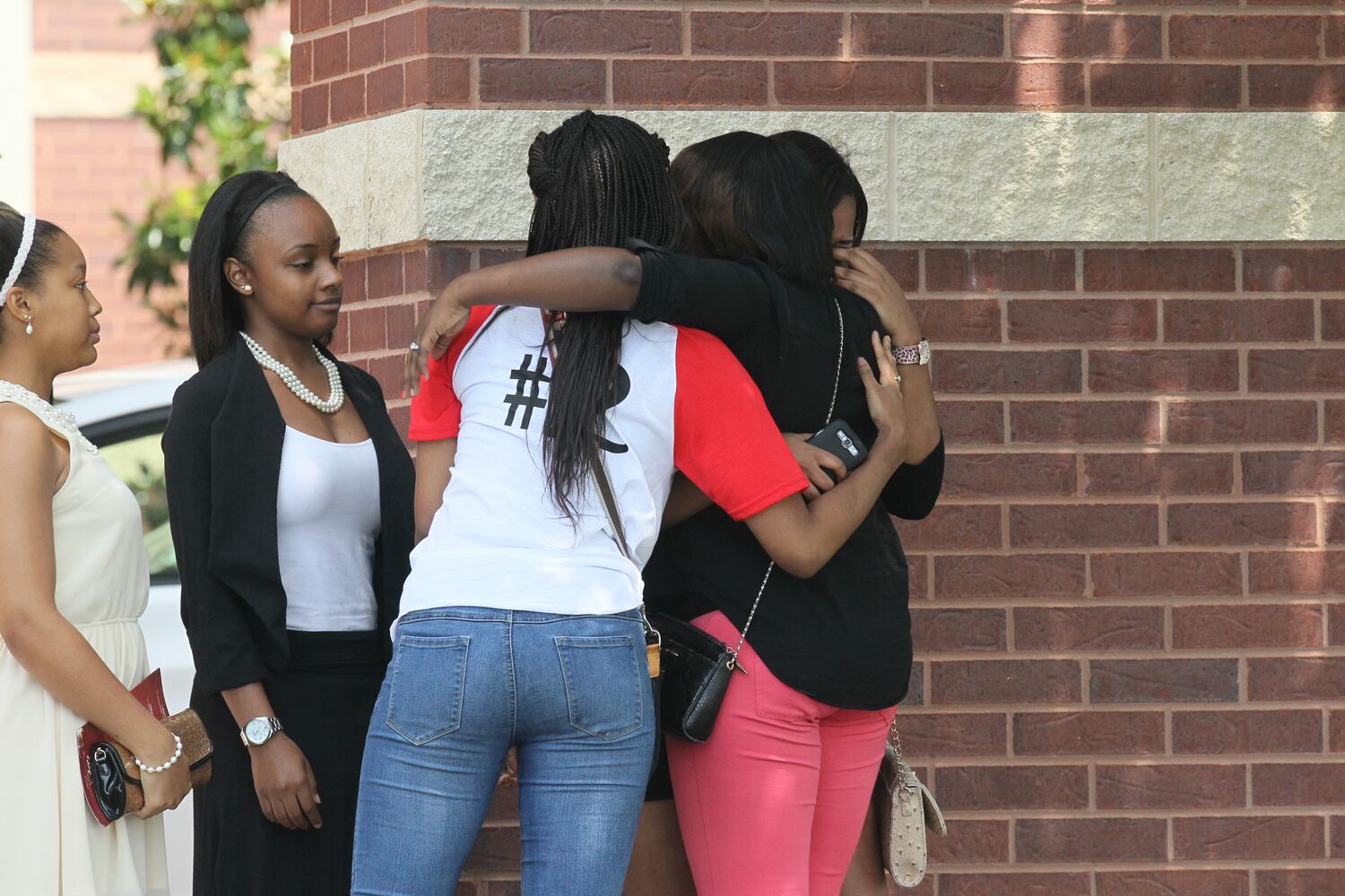 Funeral for Creekside High School's cornerback